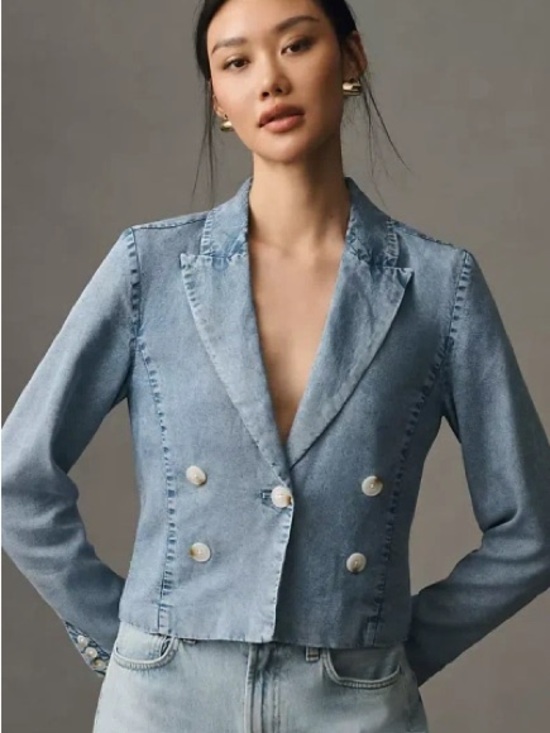 Anthropologie Jackets & Blazers - Anthropologie cropped washed demin jacket in blue size M